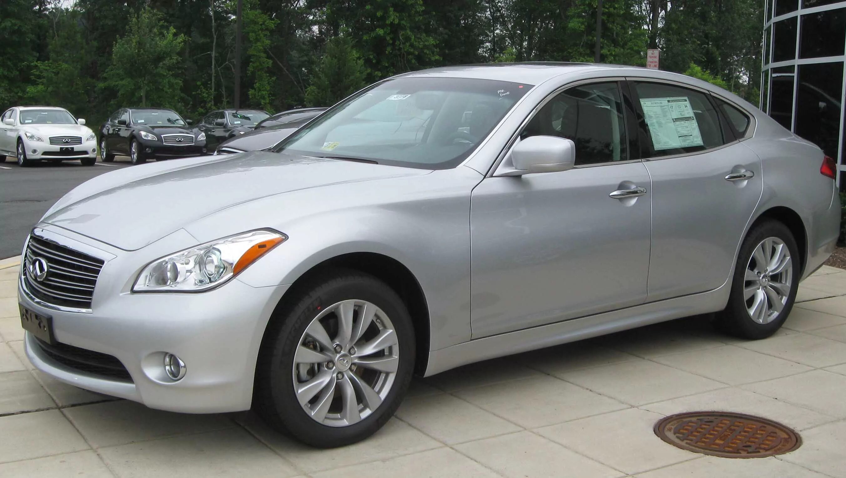 Инфинити m37x. Infiniti m37 2011. Седан Инфинити м37. Инфинити м37 2010. Инфинити м купить