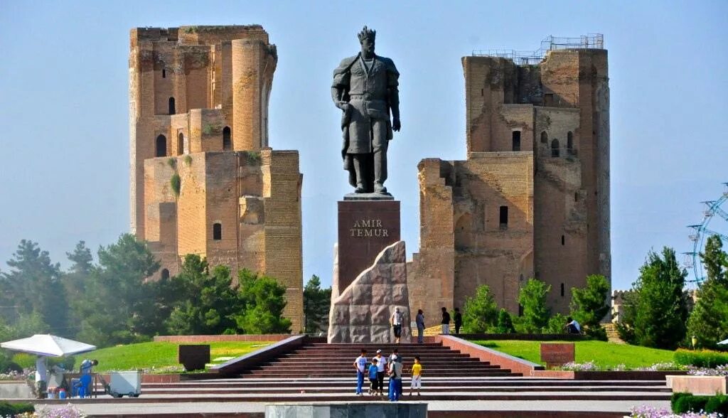 Дворец тимура ак сарай шахрисабз. Ак сарай. Дворец ак-сарай в шахрисабзе. Ак сарай. Аксарай дворец тамерлана.