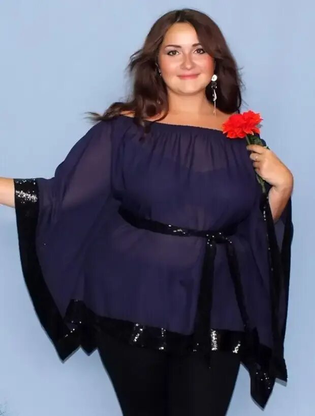 Вечерние платья для полных. Вечернее платье для полненьких. Платья для полных девушек. Для пышных дам. Для пышных дам.