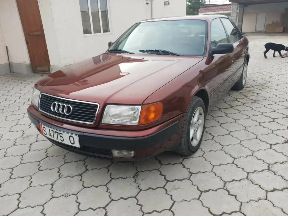 Купим ауди 100с4. Ауди 100 с4 Вишневая. Audi 100 c4 1992. Audi 100 IV (c4) 1992. Ауди 100 с4 бордовая.