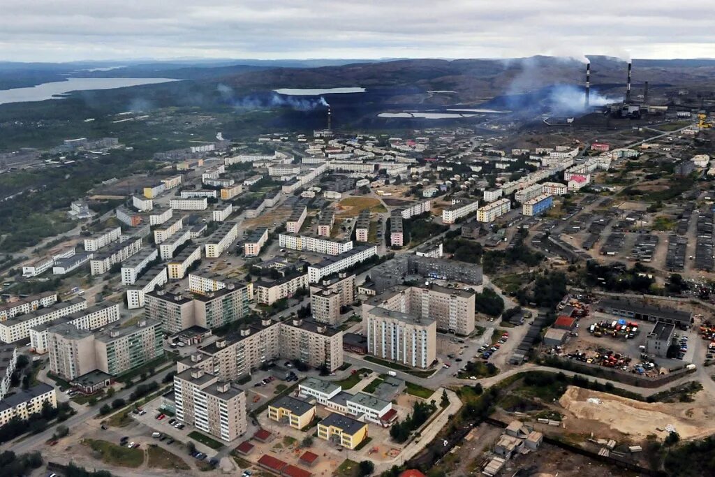 Коды городов мурманской области телефонные. Город полярные зори кольского полуострова. Код города мурманск. Код города мурманск. Город заозерск мурманская область на карте.