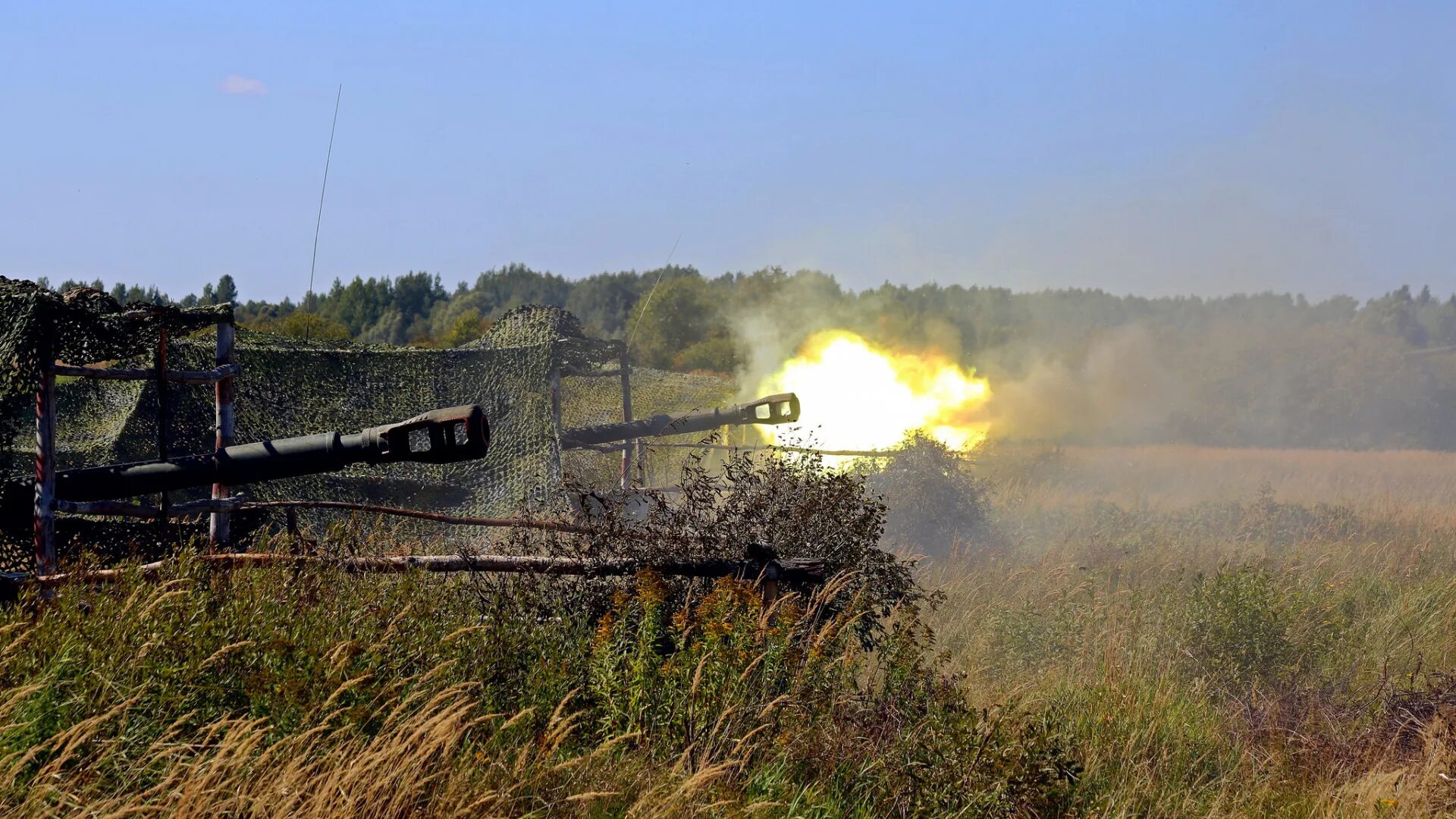 (сша). м3 с пушкой 37 мм. 90-мм зенитная пушка м1а1 сша. 90-мм зенитная пушка м1а1 сша. M3a1 пистолет пулемет.