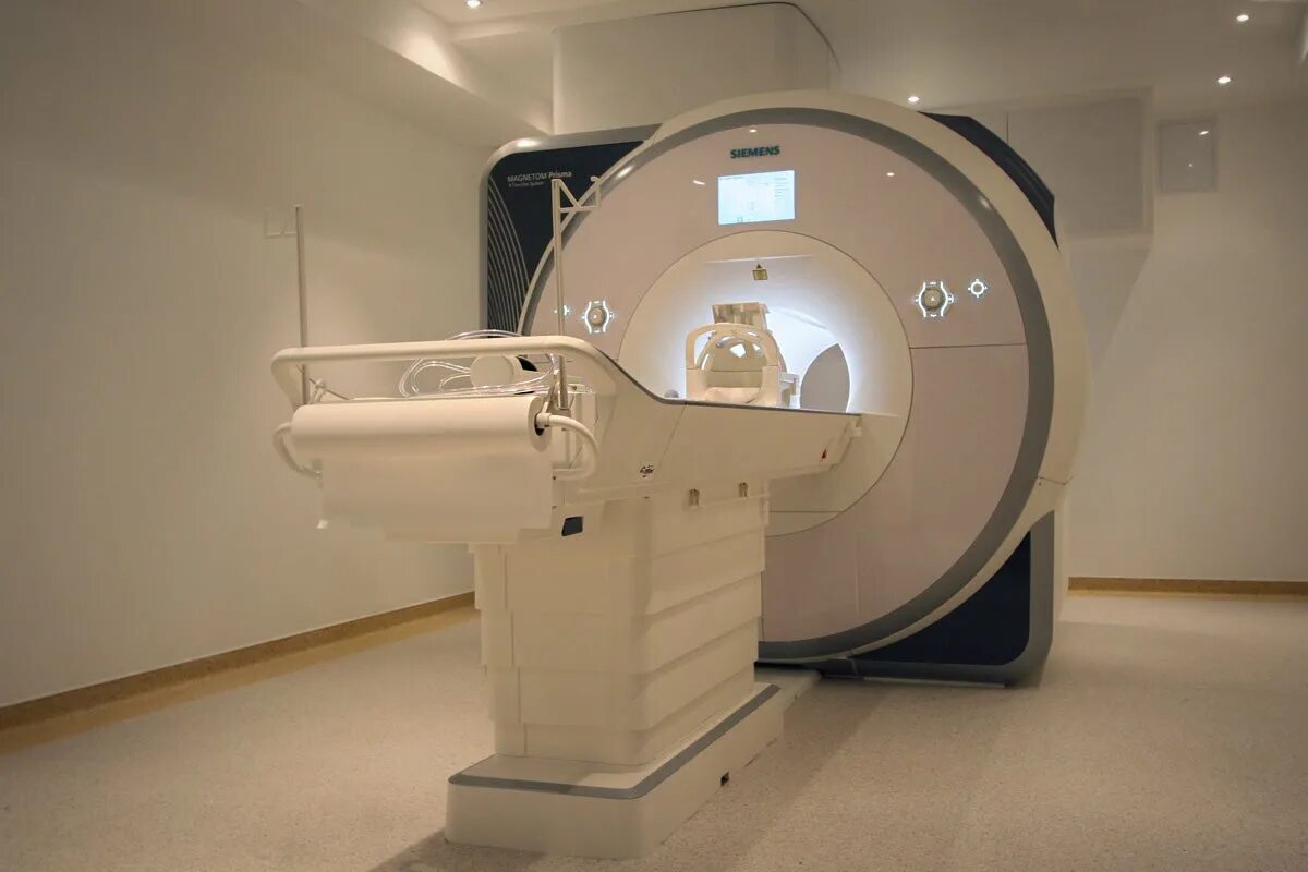 Siemens MRI scan. Мрт томограф закрытого типа. Сименс мрт фотоаппарата. Томограф открытого типа General Electric.