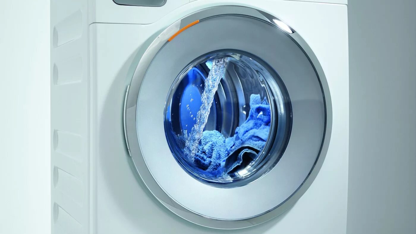 стиралка полоскает. правильная стирка вещей в машинке автомат. стиралка полоскает. полоскает стиральная машина. последнее полоскание в стиральной машине.