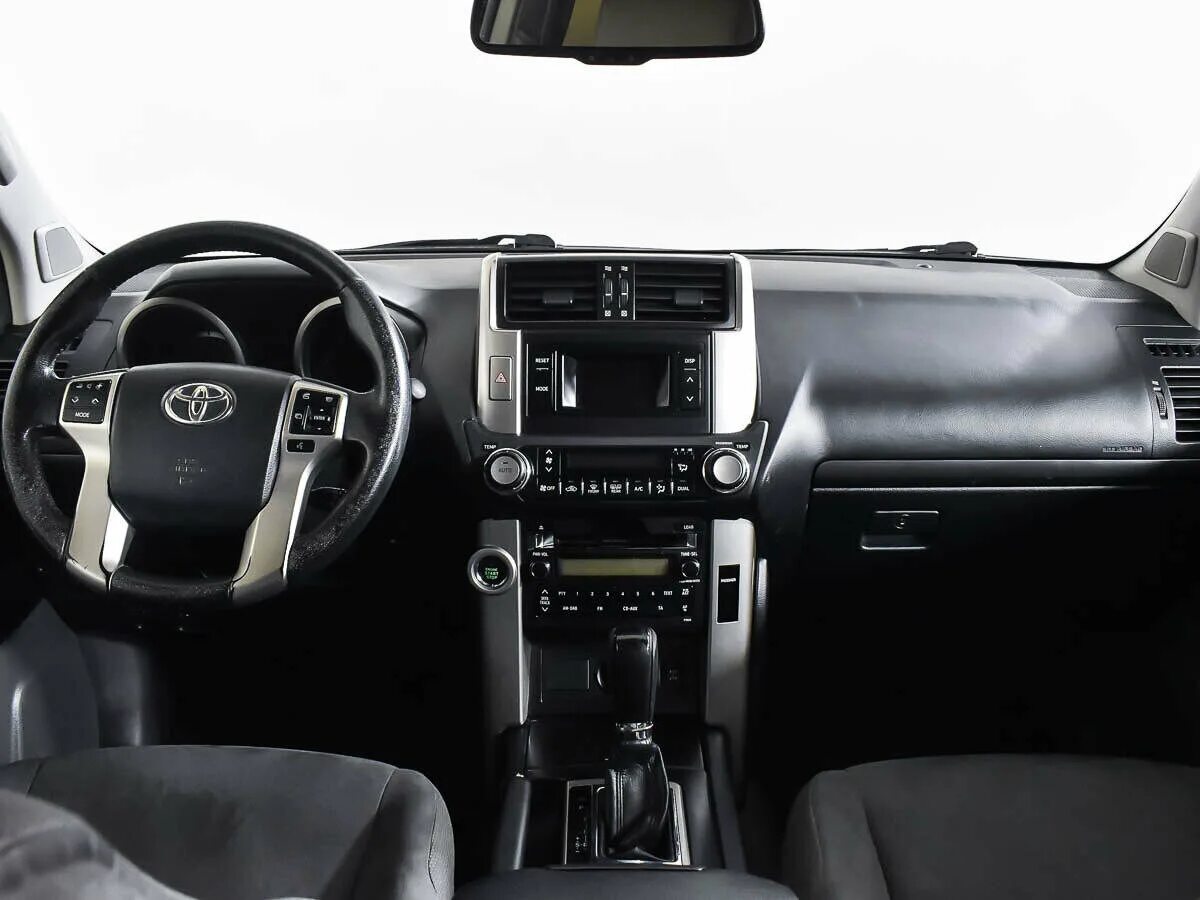 Купить б/у Toyota Land Cruiser Prado 120 Series 5-speed 4.0 AT (249 л.с.) 4WD бе