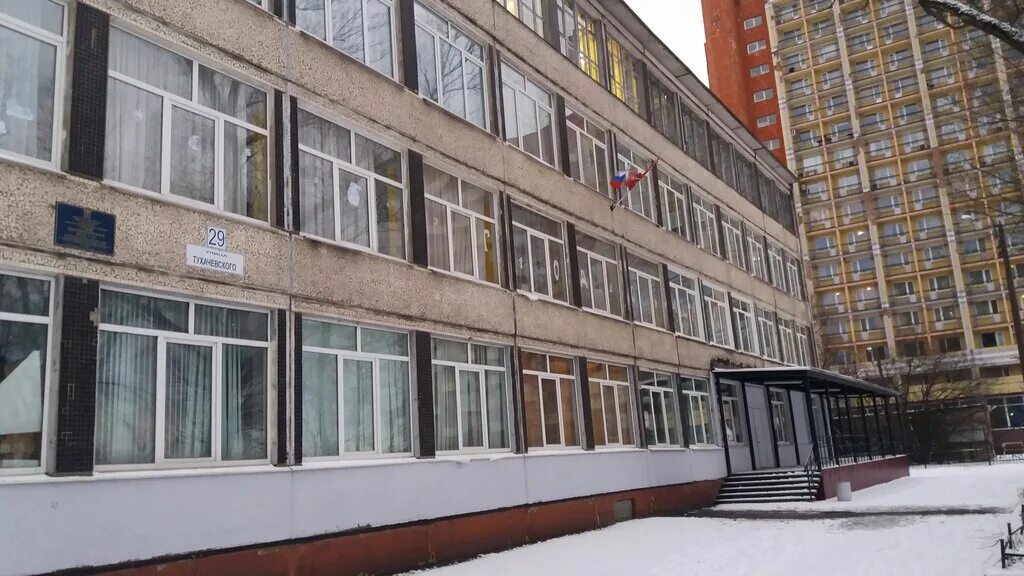 школа 69 новокузнецк. школа 1517 карамышевская набережная. кадетский корпус колледжа полиции, москва. 188 школа красногвардейского района спб. самара школа 37 тухачевского 224.