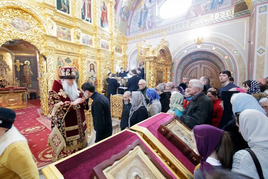 Литургия торжество Православия чин служба в храме праздник. Литургия торжество Православия чин на середине храме праздник. Торжество Православия литургия. Дети на богослужении торжества Православия. Чин торжества православия последование