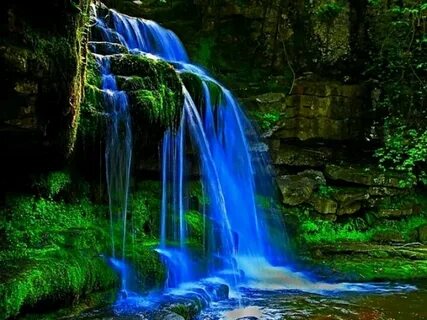 Картинка живой водопад