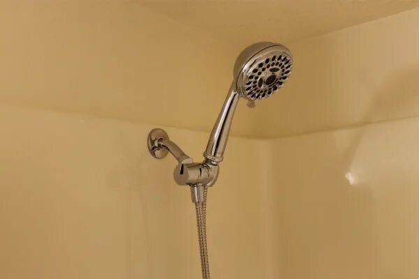 Dirty shower. Душевая лейка скрытого монтажа настенная. Dirty shower. Shower head cleaner vinegar. Shower head.