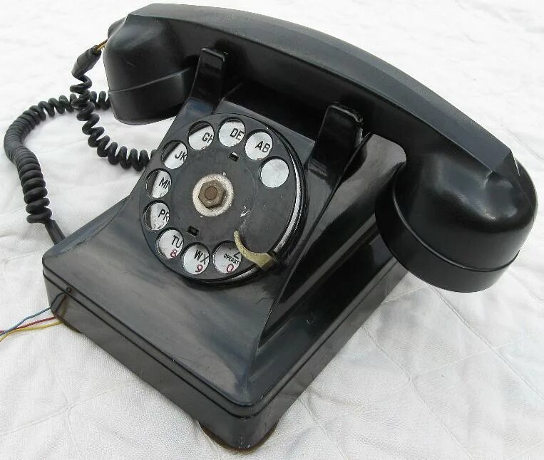 Антонов старый телефон. Телефон Western Electric 302. Дисковый телефон Western Electric 500. Механизм старого телефона. Стационарный телефон 1940х.