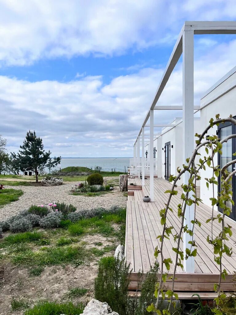Вилла классик. Вилла 4 чайки. Вилла 4 чайки краснодарский край. Вилла 4 чайки. Четыре чайки вилла анапа.