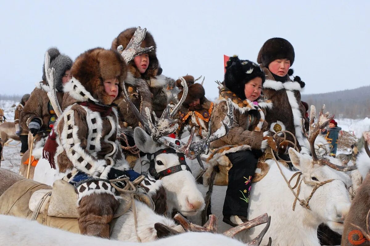 Северный образ. Чукчи Эскимосы Коряки. Коренных малочисленных народов севера, Сибири и дальнего Востока. Эскимосы Чукотки. Коряки эвенки.