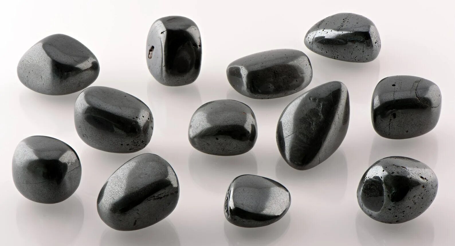 Гематит камень. Small Stone. Камень гематит фон. Watch Polished Silver/Charcoal.