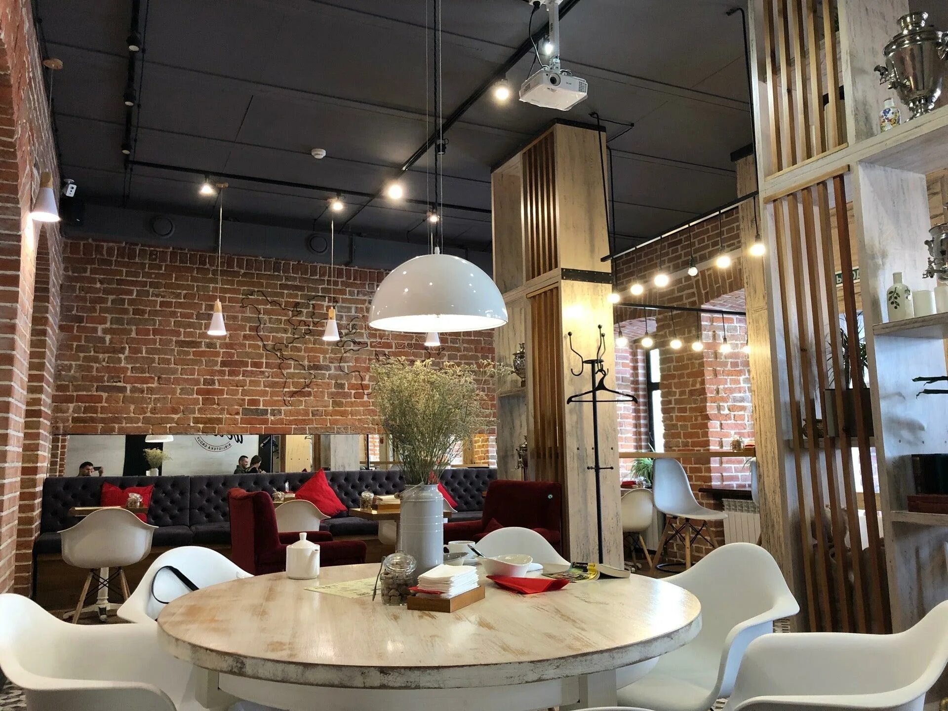 Ресторан дом вологда. In coffee we trust вологда. кафе траст вологда. вологда ленина 4 кофейня. trust кафе вологда.