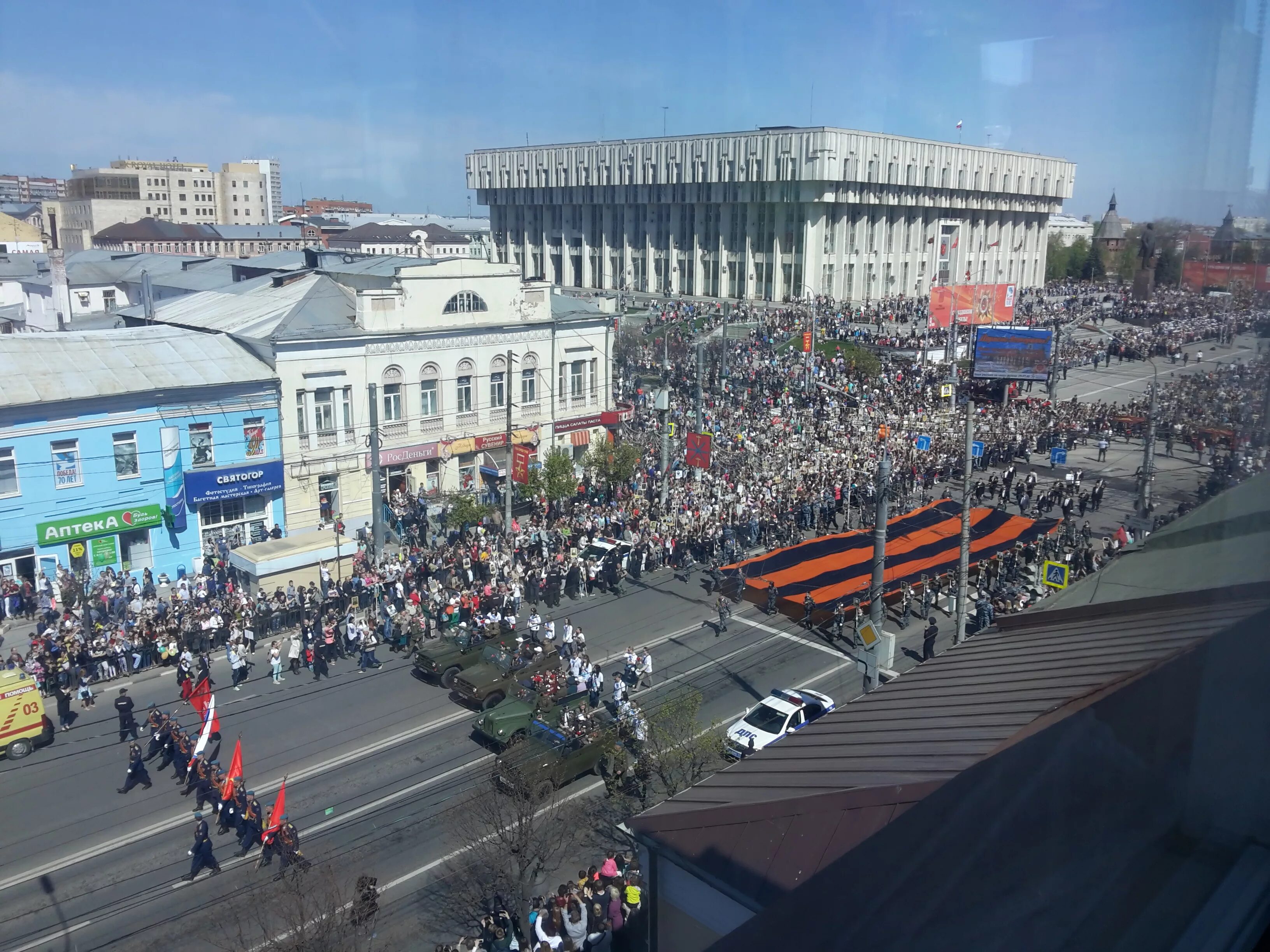 Мероприятие на площади ленина сегодня. Тула 9 мая площадь Ленина. Парад Победы в Туле. Парад девятое мая Тула. 9 Мая день Победы Тула.