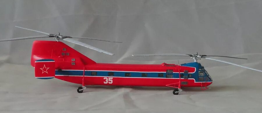 Ми-10 вертолёт модель Восточный экспресс. Ми-10 вертолёт сборная модель. Модель вертолета ми 12. Модель ми-4 1 144.