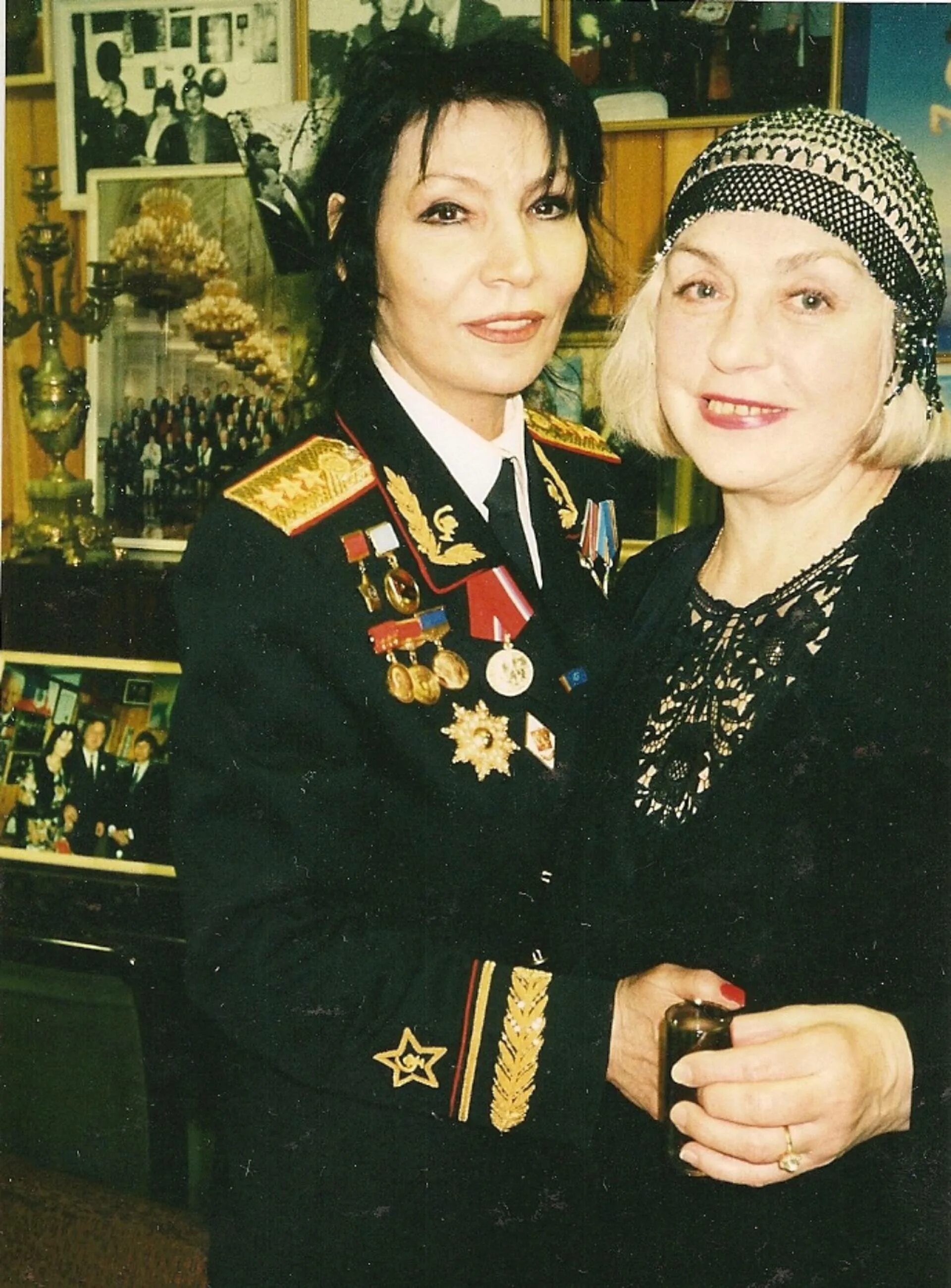 Джуна биография личная. Джуна. Джуна Давиташвили. Джуна Давиташвили генерал-полковник.