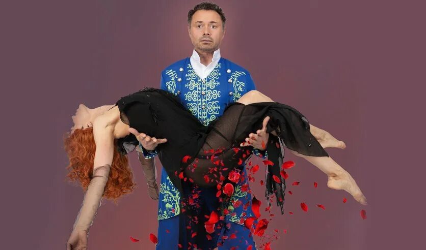 Парфюмер спектакль отзывы. 4 ноября 2022 самара спектакль 7+. Парфюмер спектакль отзывы. Парфюмер моноспектакль. Парфюмер спектакль отзывы.