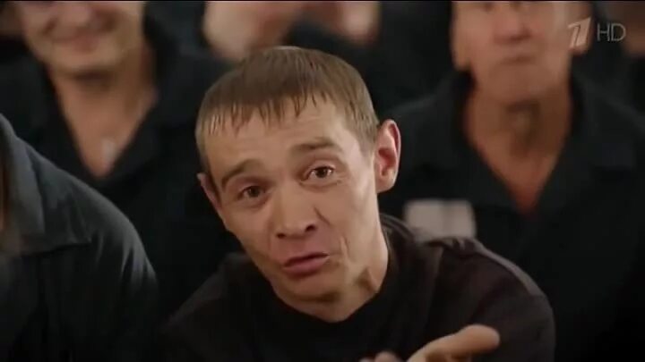 Песня круга на зоне кольщик. Клип кольщик круг. Круг на зоне кольщик. Песня круга на зоне кольщик. Михал круг кольщик.
