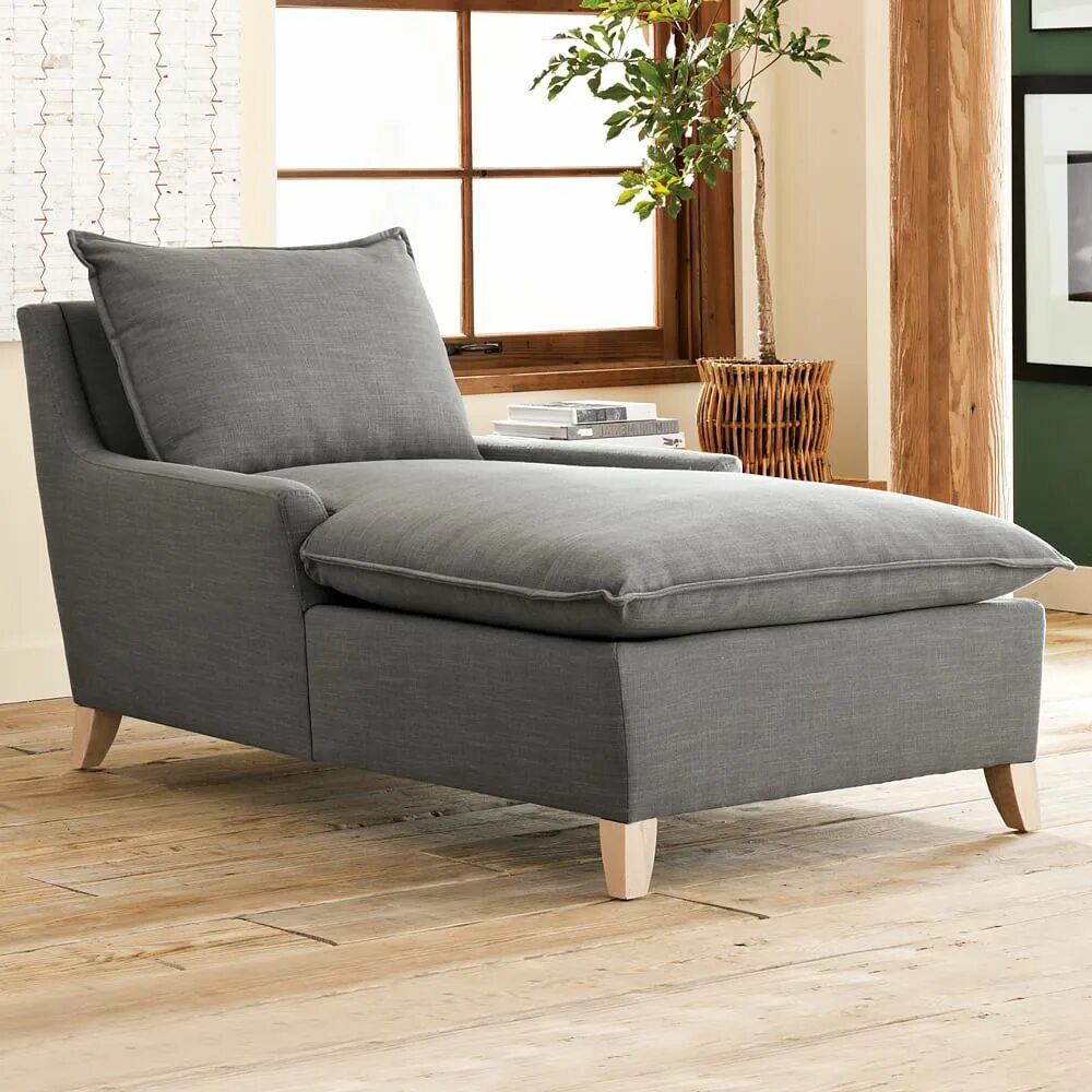 Кушетка Chaise Lounge. Chaise longue кушетка. West Elm Urban Chaise longue диван. Шератоновская козетка.