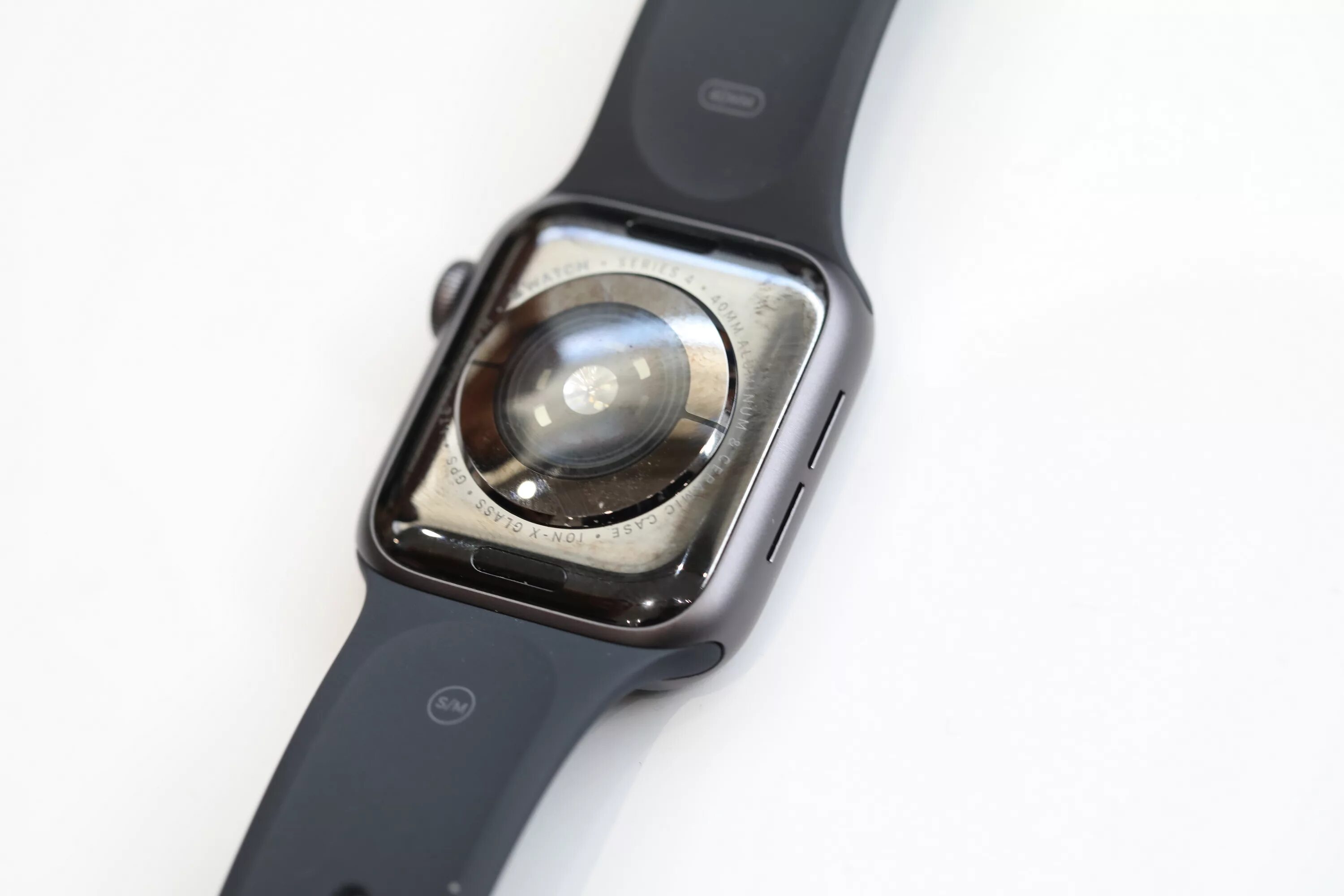 Часы apple series 4. Часы Apple в обратную сторону. Bluetooth watch Series 44mm\. Часы Series 9 неориг.