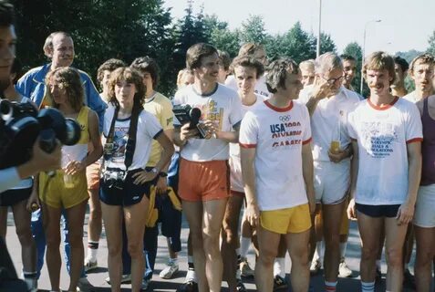 Какие были игры в 1980 году