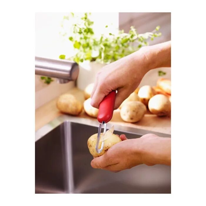 Нож для картофеля купить. СТЭМ нож для чистки картофеля красный белый/черный 803.731.71. Stäm СТЭМ нож для чистки картофеля. Икеа нож для чистки картофеля СТЭМ. Овощечистка икеа СТЭМ.