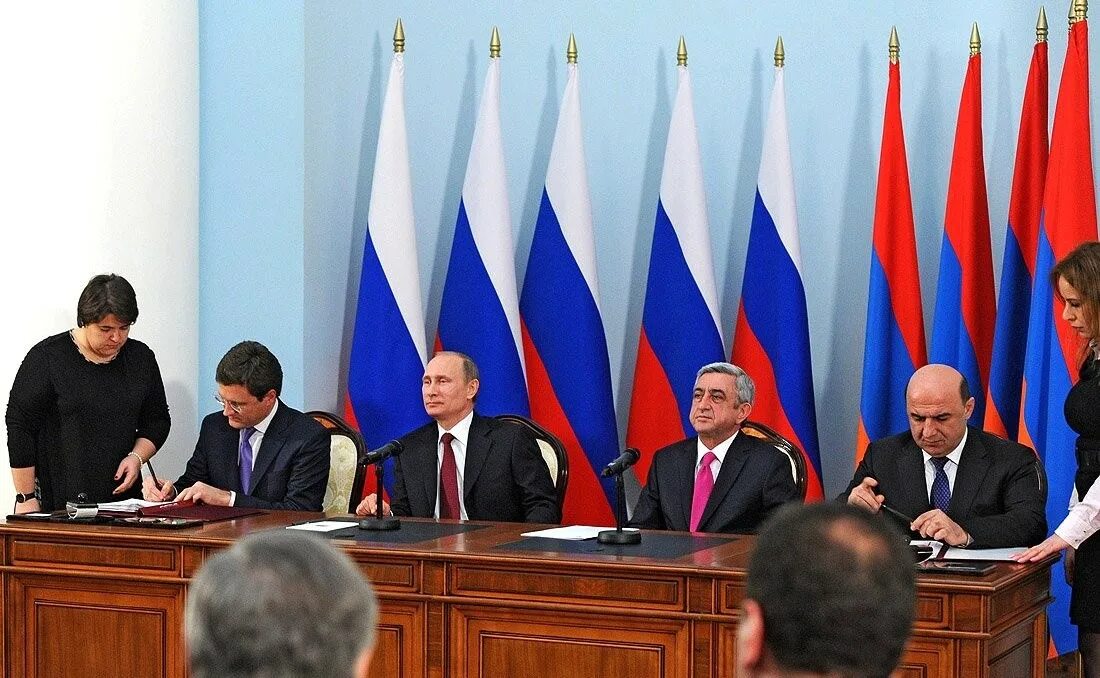 армения подписала