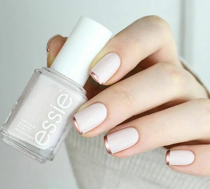 Hello! I received the newest collection from Zoya Nail polish, Bridal Bliss. The