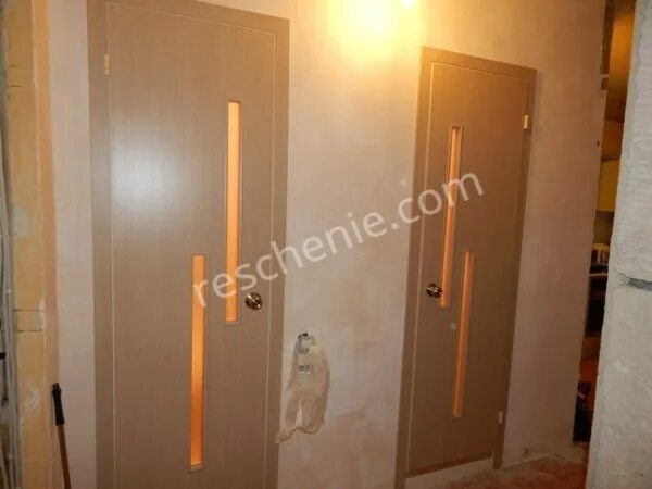 Дверь в ванную 137