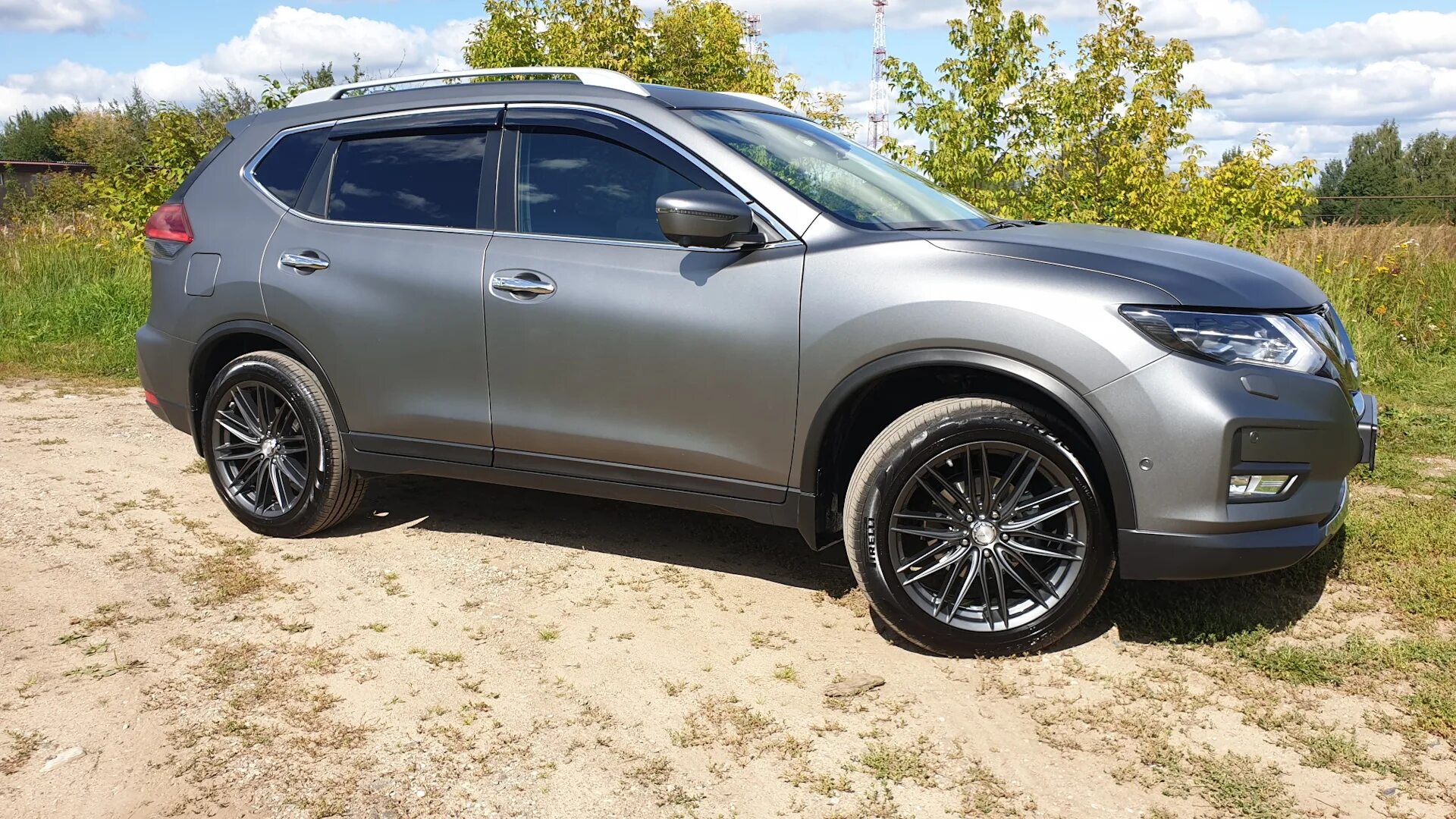 Диски x7. Диски nissan x-trail r19. x-trail t32 r19. диски nissan x-trail t32. x trail t32 r20.