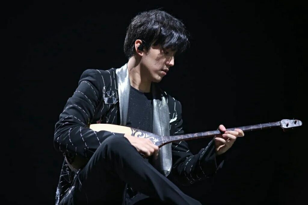 Zhurek певец. Zhurek исполнитель. Mull3 певец. Zhurek исполнитель. Нуржан.