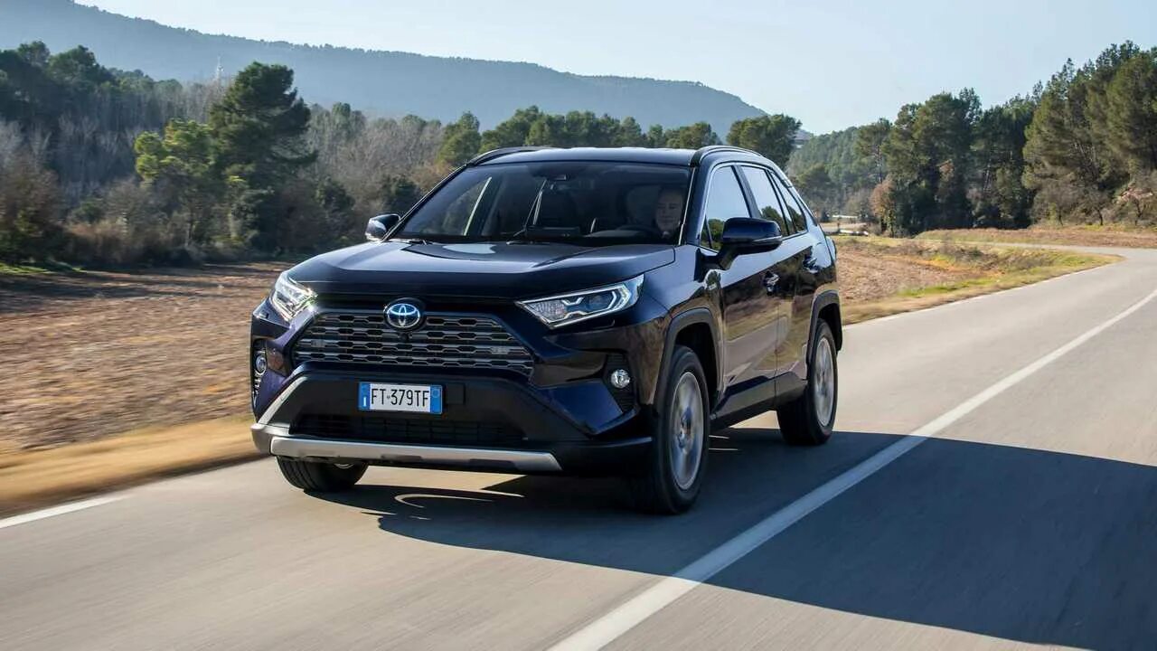 Toyota rav4 2020. Toyota rav4 SUV. Рав 4 5 поколения. Тойота рав 2019.