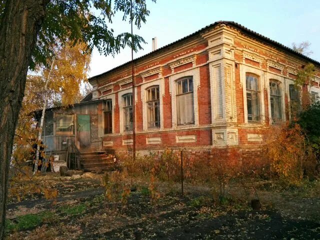 Авито красный яр волгоградская область. Красный Яр Жирновский район. Красный Яр Волгоградская область Жирновский район. ГЭС красный Яр Волгоградская область Жирновский район. Посёлок красный Яр Волгоградская область красная школа.