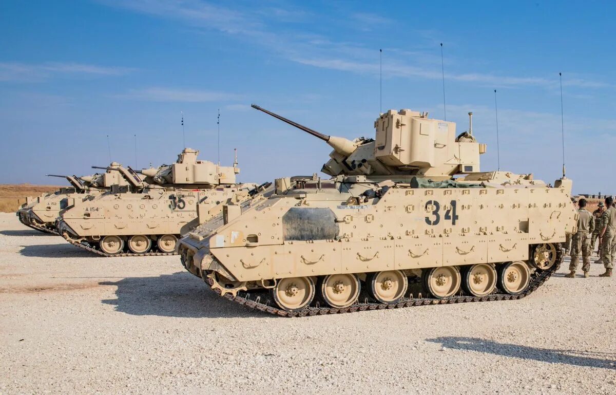 Брэдли на украине. БМП m2a2 Bradley. Американский БМП Брэдли. M2a2 Bradley ODS-sa. Брэдли НАТО.