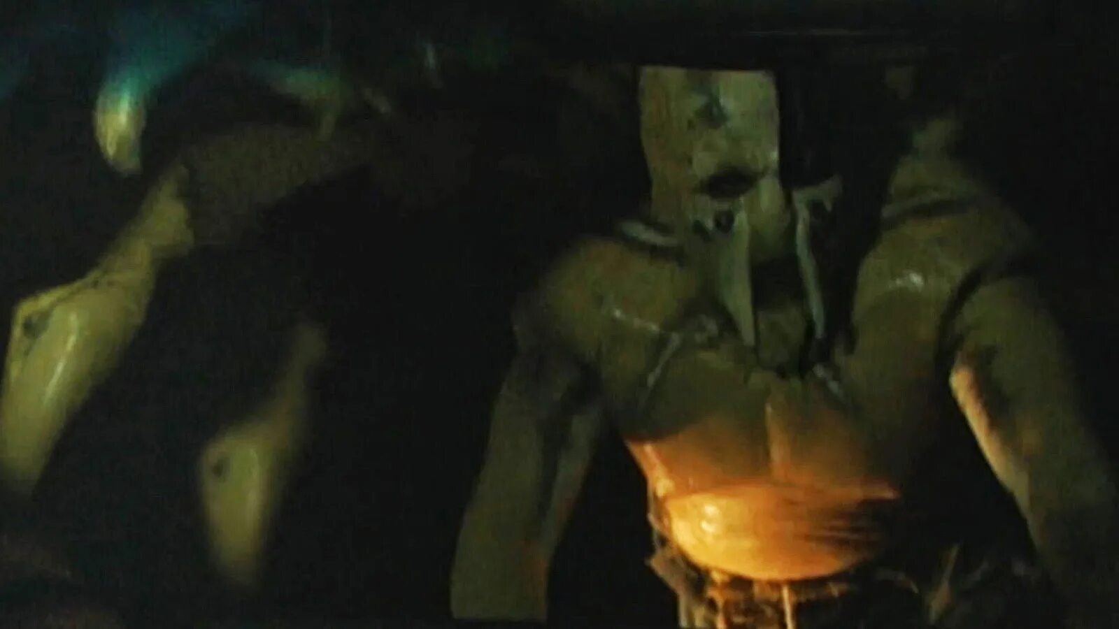 Человек странник. Докопаться до сути фильм 2014. Монстр из фильма докопаться до сути 2014. Докопаться до сути (2014) постер. Монстр из фильма докопаться до сути 2014.