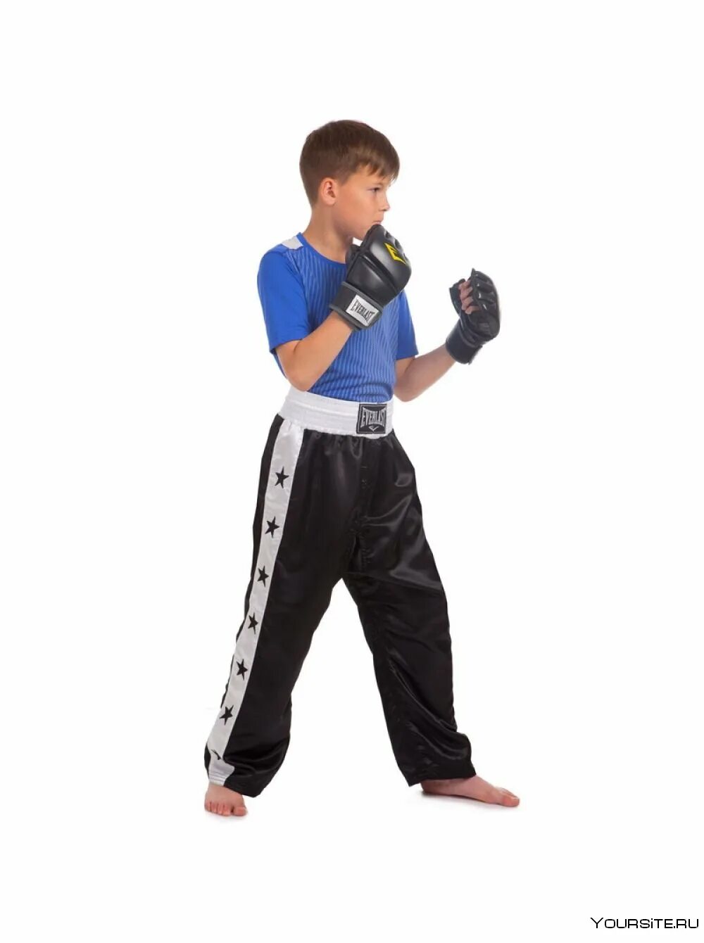 Кикбоксинг одежда. Шаровары Everlast Kickboxing. Штаны для кикбоксинга Everlast. Штаны для кикбоксинга детские. Форма для кикбоксинга.