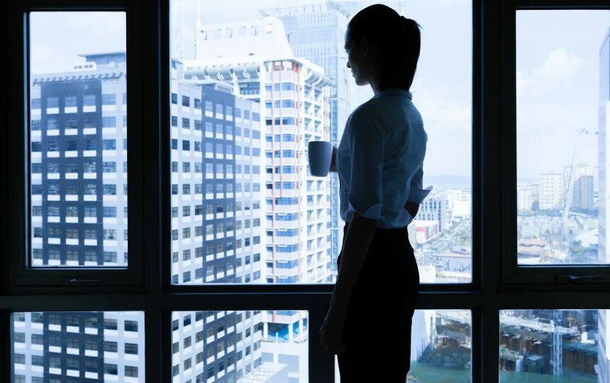 Can you close the window. Силуэт в окне. окна в китае. looking out of the window. оптимальный женщина с окном.
