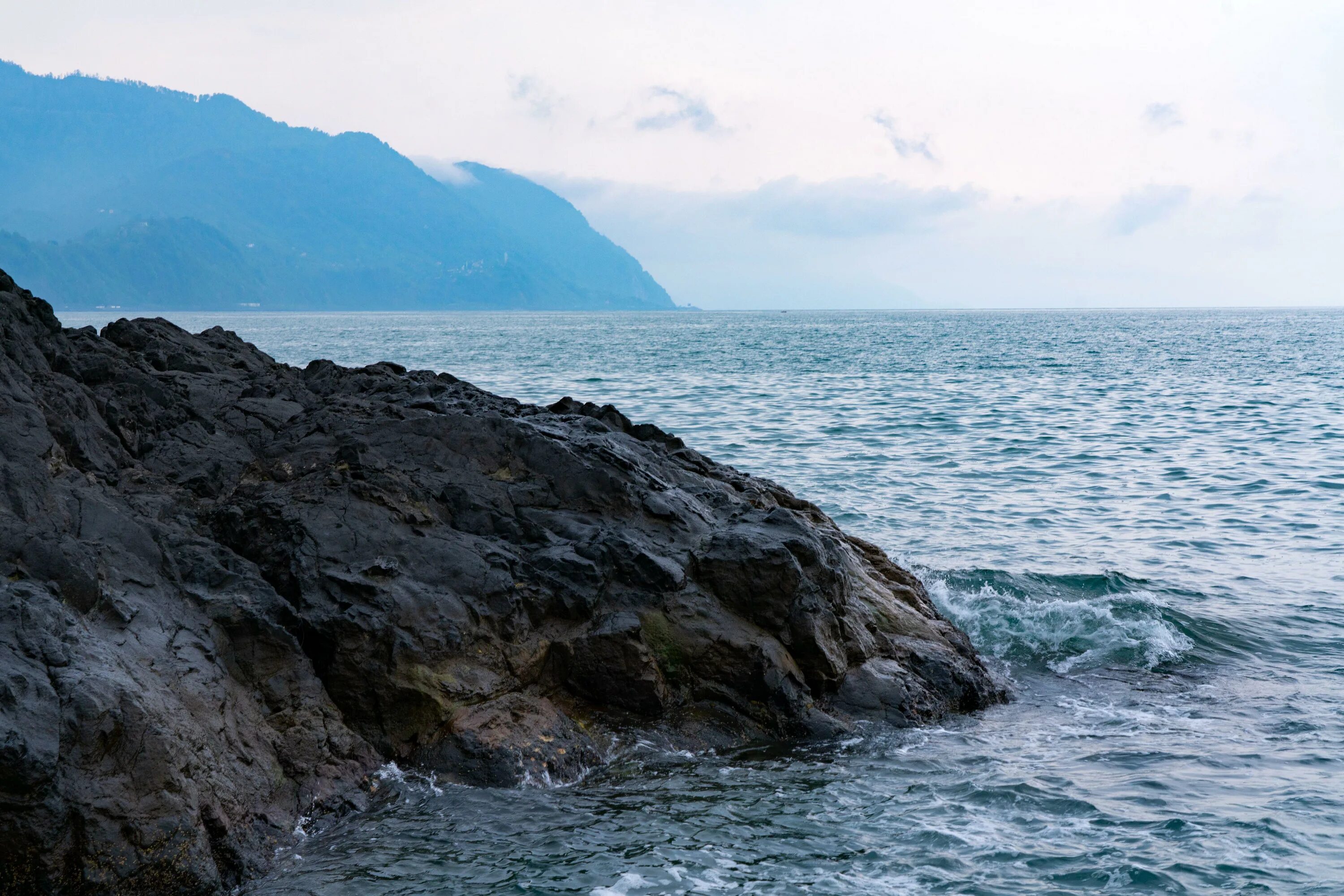 Море прилив. Черное море. Приливы в черном море. Морской прилив. Особенно на берегу черного моря