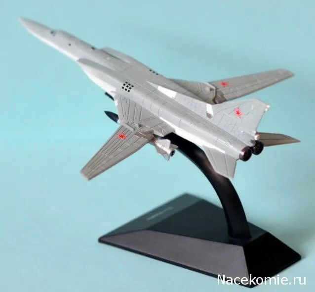 Модель ту 22м3. Ту-22м3 модель. деагостини ту 22м3.