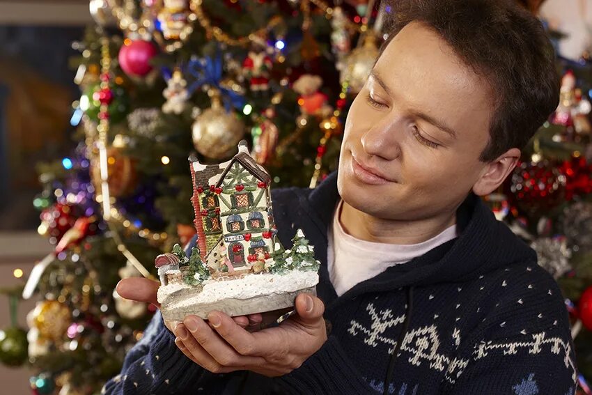 александр олешко \елка в россии 2015 год. александр олешко. олешко поздравляет с новым годом. коллекция дедов морозов александр олешко. олешко александр дед.