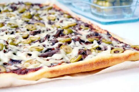 Пицца с маслинами рецепт