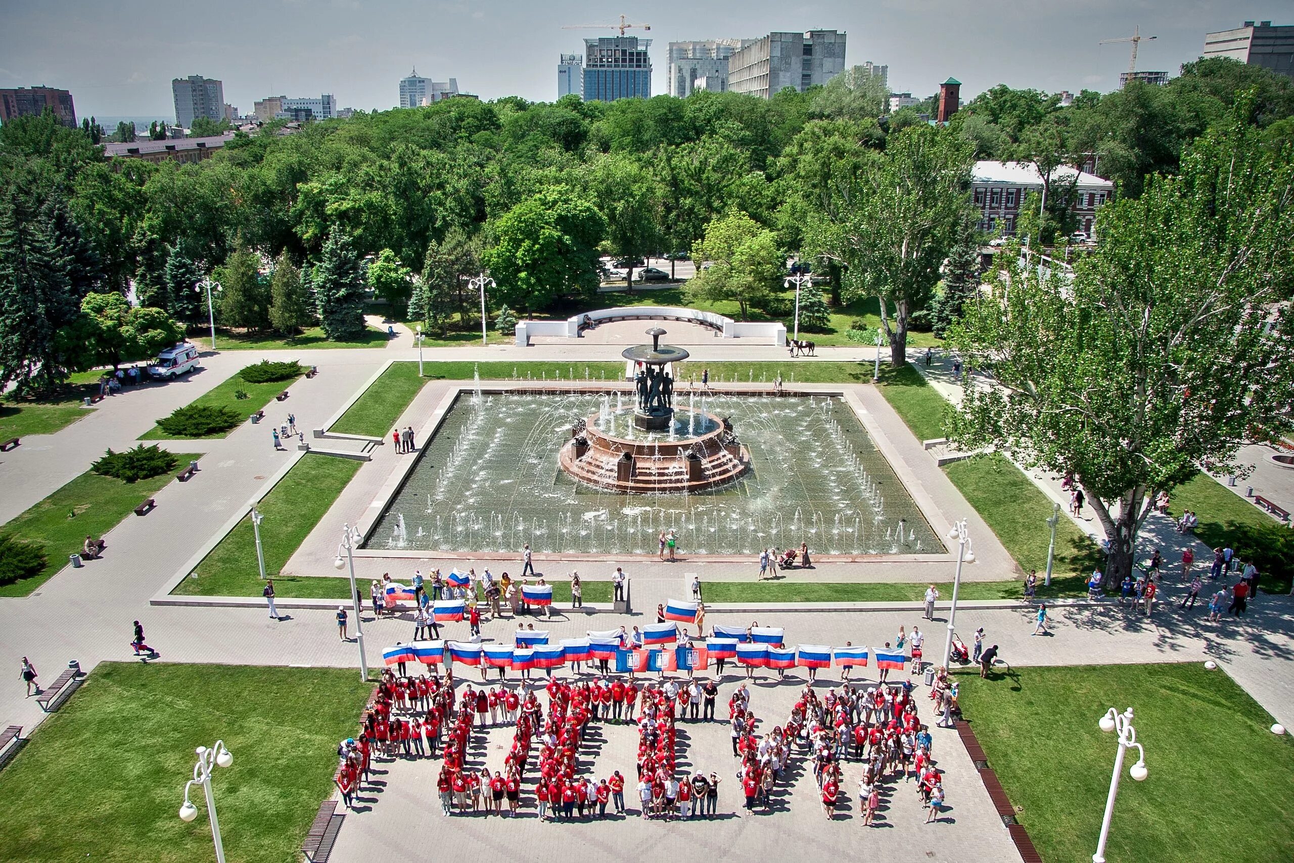Территория города ростов на дону. Площадь г ростова-на-дону. главная площадь ростова на дону. территория ростова на дону площадь. театральная площадь ростов на дону.