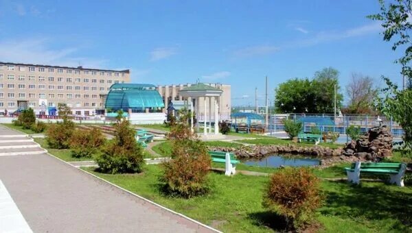 Количество ребят в детдомах области сократилось вдвое. С чем это связано?: Яндек