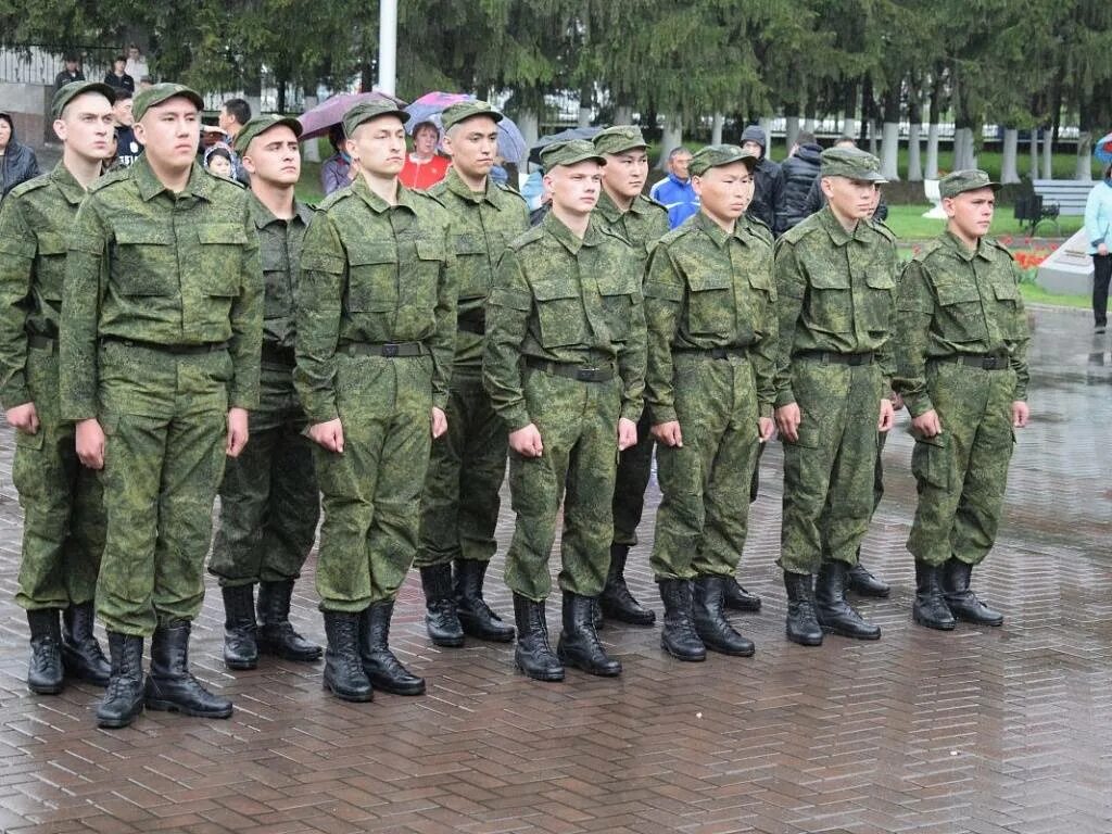 Призыв в росгвардию. Национальная гвардия срочная служба. Национальная гвардия срочники Россия. Форма срочников. Форма призывников национальной гвардии.