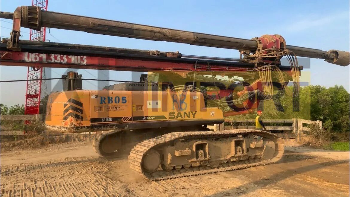 Sany sr150. Sany sr128. Sany SR 250. Буровая установка sany sr150c. Буровая сани