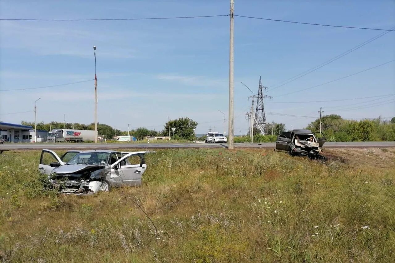 ДТП В Отрадном Самарской области вчера. Авария в Отрадном Самарской области. Авария в Самарской области Отрадный в феврале.