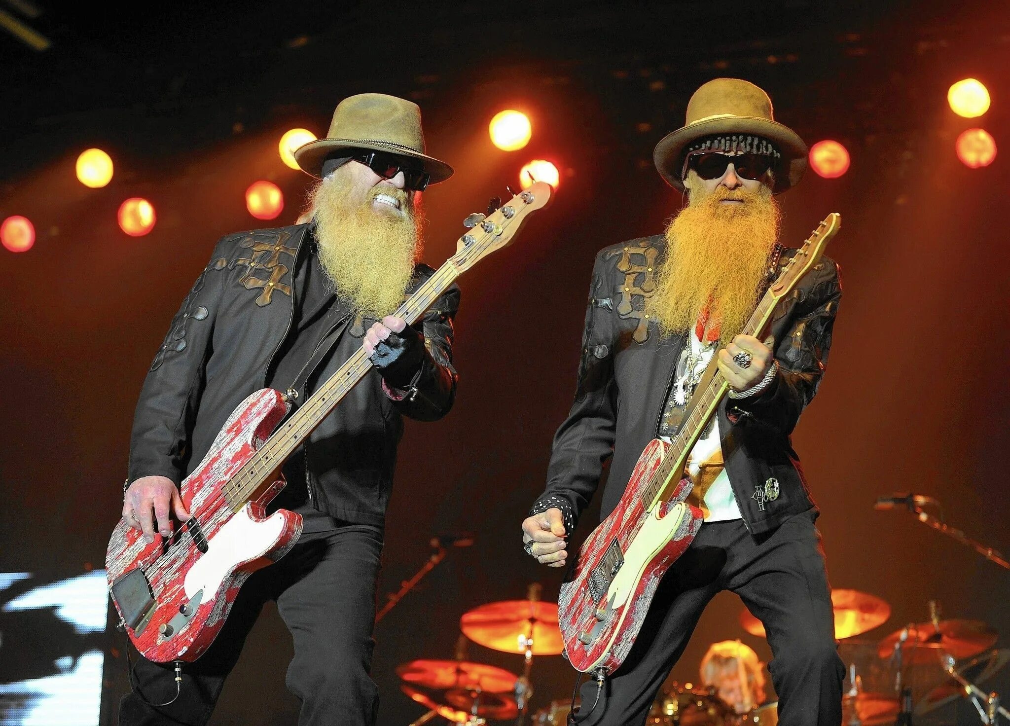 Билли гиббонс телекастер. Zz top billy gibbons. Гитарист zz top. Гитарист zz top. Билли гиббонс.