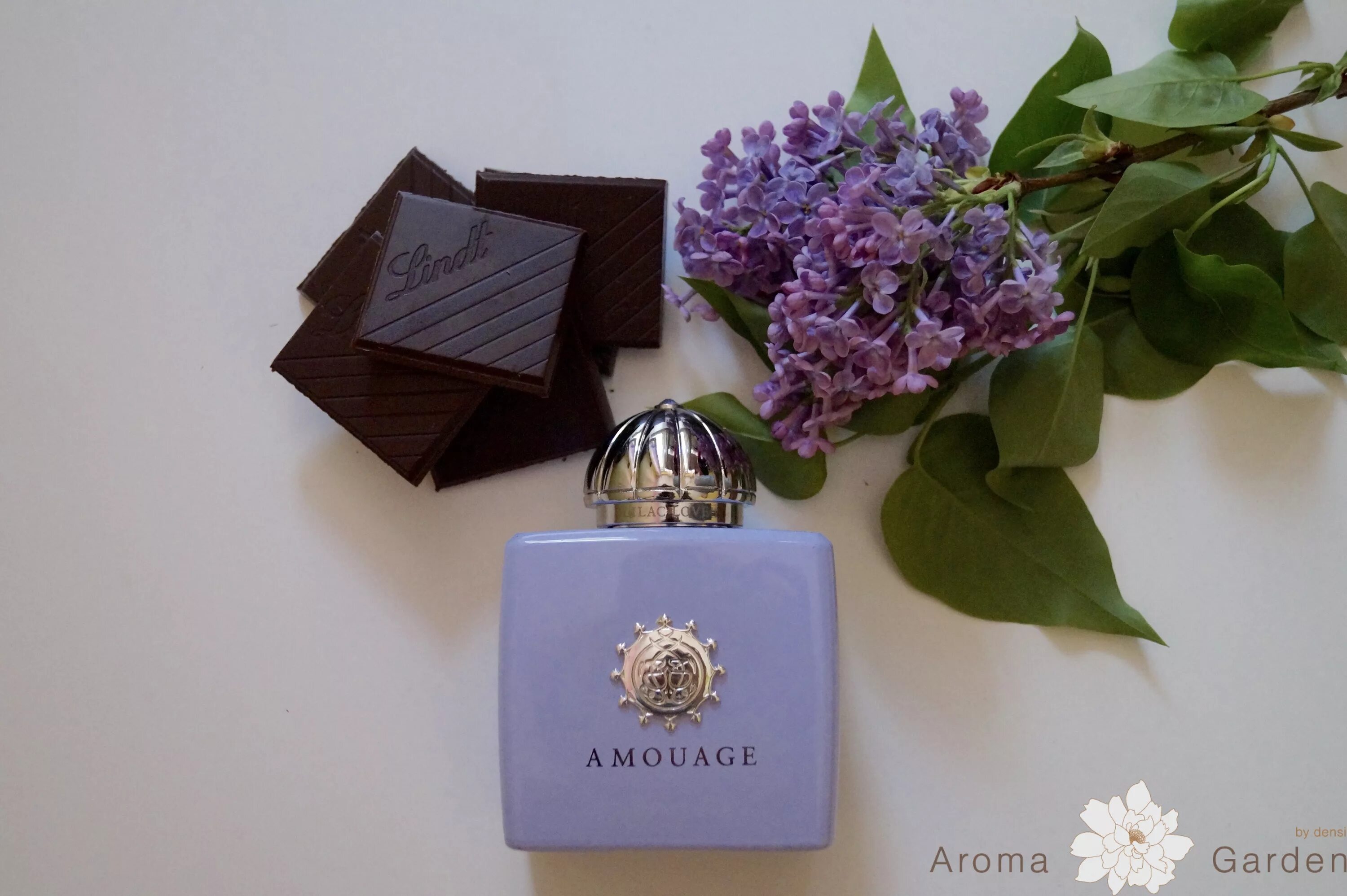 Лилак амуаж. Амуаж лилак лав. амуаж сирень. amouage lilac love for woman. амуаж сиреневый флакон.