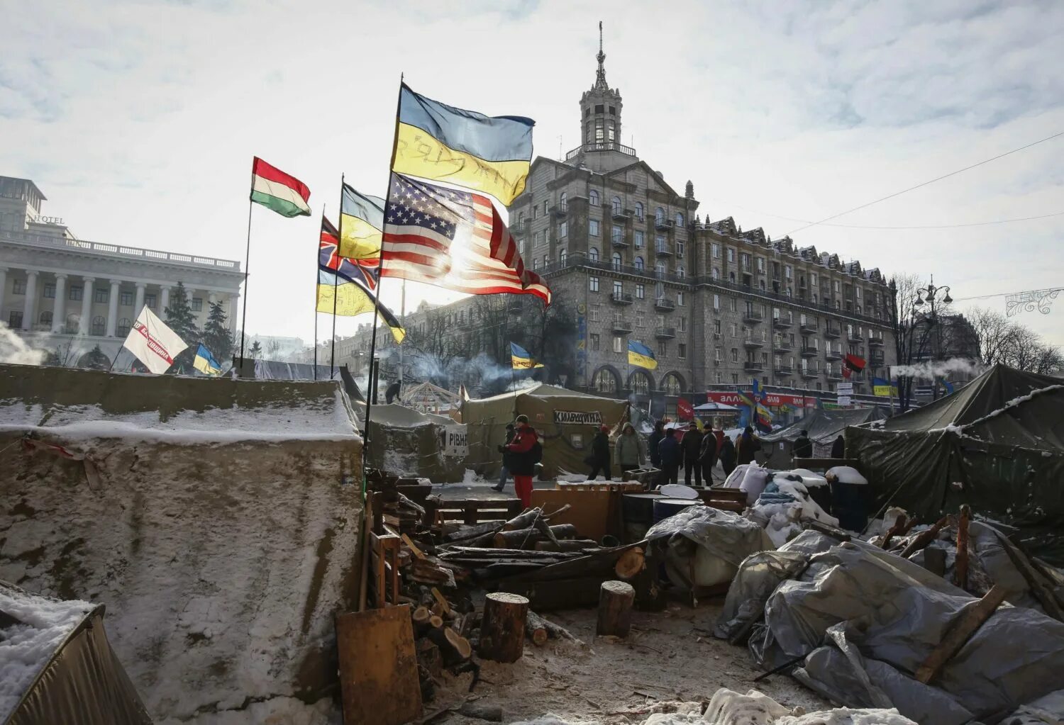 Киев площадь независимости Евромайдан. Киев 2014. Майдан в Украине 2004. Евромайдан 2014. Майдан на украине длился